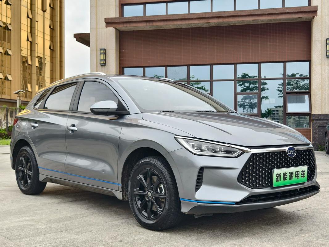 比亚迪电动汽车(比亚迪电动汽车5万左右)