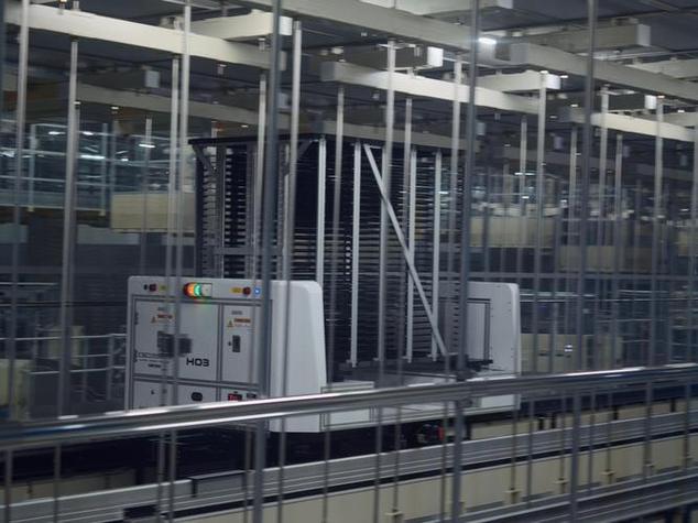 深天马A:目前公司在第6代柔性AMOLED产线上布局的IT、车载显示项目顺利推进