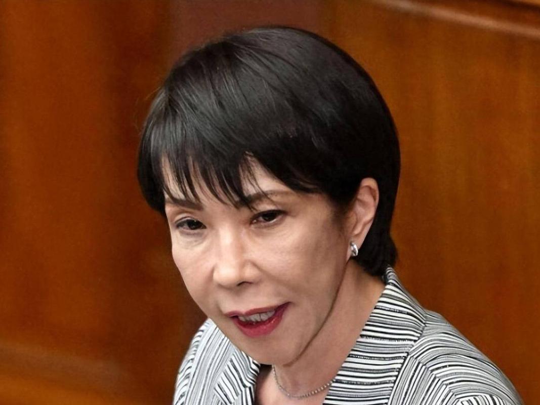 视频|被质问为何不谴责美国和以色列 高市早苗语出惊人:因为我要见特朗普，说完了