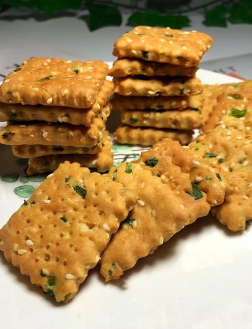 苏打饼干的做法（饼干配方）