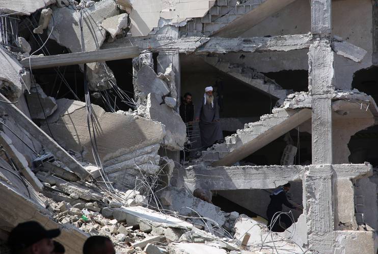 以南部城市阿拉德遭导弹袭击 至少64人受伤