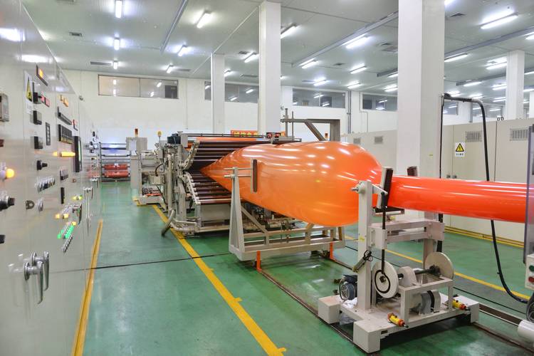 双欣材料：公司已建成年产700万平方米PVA光学膜项目	，开始量产