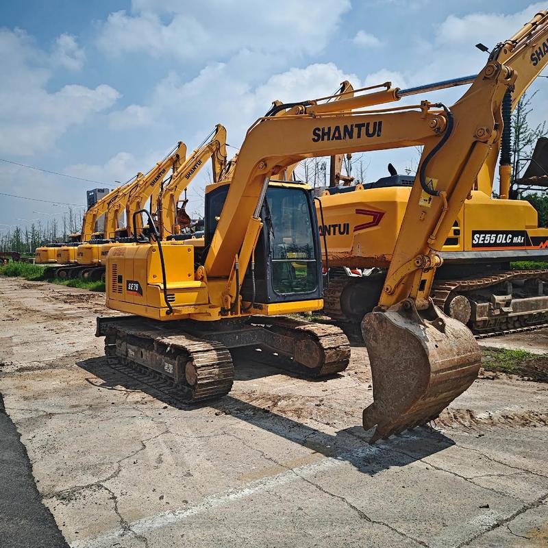 山推股份：公司成功补齐挖掘机这一核心工程机械品类，实现挖掘机销量、销售收入稳步增长