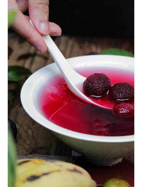 杨梅汤的做法（杨梅汤的做法视频早上垃圾）