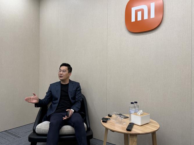 卢伟冰：将有大批机器人进小米工厂“打工”