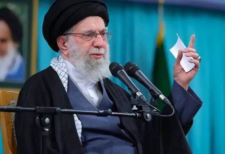 特朗普称伊朗已“完全被打败”