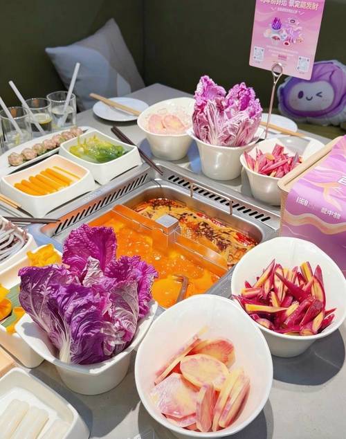 少接待3100万人次！海底捞全年“惨淡”：关停搬迁85家，减员1.1万员工