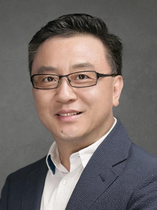 张亚勤：从AI走向AI+，未来每家企业都需要用AI思维来重塑管理