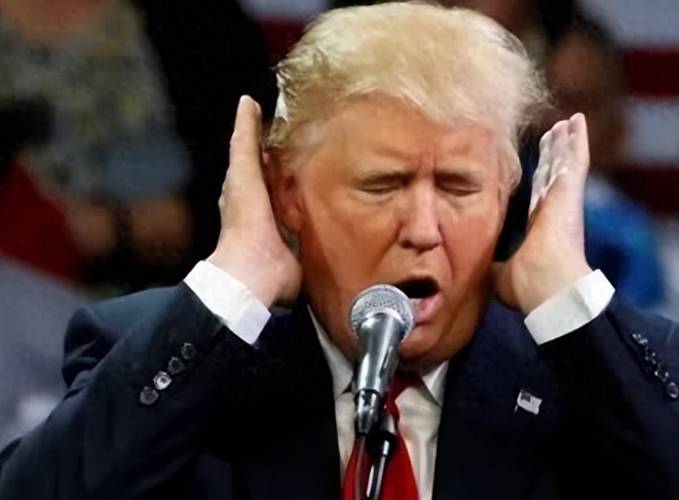 白宫：如果伊朗不接受战败 特朗普将“释放地狱之火	”