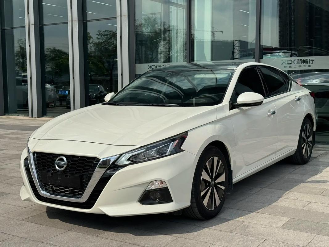 天籁汽车（天籁汽车怎么样）