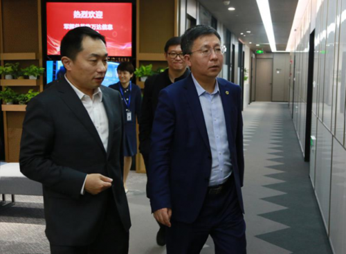 中国人寿副总裁刘晖：目前公司在境外投资的敞口非常小	，占总资产规模比例不到0.89%