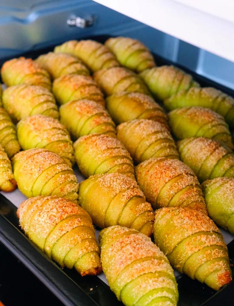 烤面包的做法烤箱(烤面包的做法 烤箱简单做法)