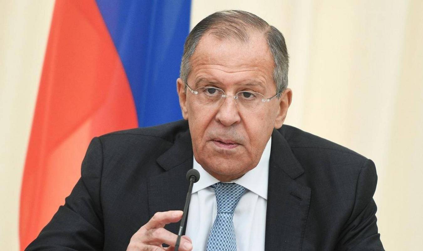 俄外长拉夫罗夫称美国寻求控制